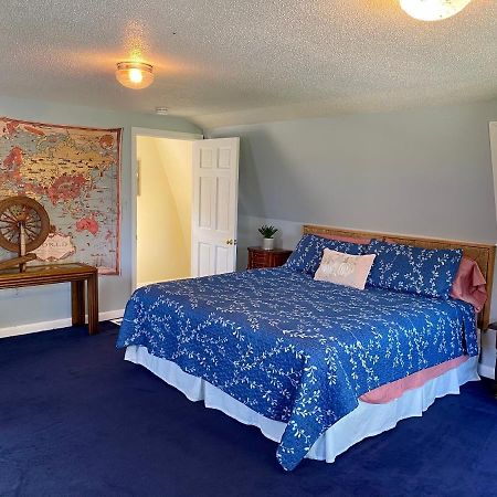 1 Bed Cottage, Partial Waterviews & Water Access Westport Luaran gambar